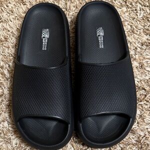 32 Degrees Unisex Black Slide Sandals